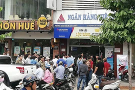 Cướp ngân hàng táo tợn ở quận Bình Thạnh, TP.HCM
