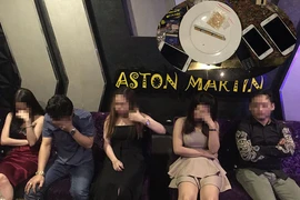 Nhóm chơi ma túy tại quán karaoke ở Phú Nhuận hối lộ cảnh sát 