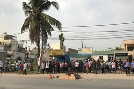 Container lại cán chết người trên đường Nguyễn Duy Trinh