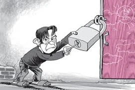 Phát hiện vụ trộm nhờ những quyển sách ở vựa ve chai 