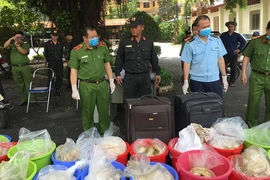 Con em gia đình công chức đang bị lôi kéo dùng ma túy