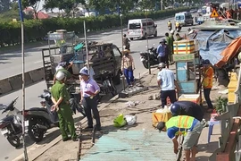 Công an dẹp khu vực băng nhóm móc túi ở Suối Tiên hoạt động