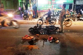 Nghi trộm chó phóng xe vào người đi đường ở Bình Tân