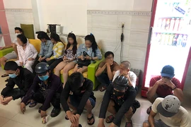 Bình Tân: ‘Dân bay’ chọn nhà nghỉ, khách sạn làm ‘bãi đáp’