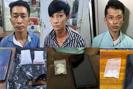 Nhét ma túy ở chổ kín vẫn bị công an phát hiện