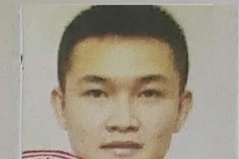 Bị nhóm bạc bịp dàn cảnh đánh ghen cướp tiền 