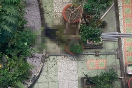 1 người rơi lầu ở Trường ĐH Ngoại ngữ - Tin học TP.HCM
