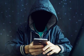 Công an truy tìm kẻ mạo danh chiếm đoạt tiền qua mạng