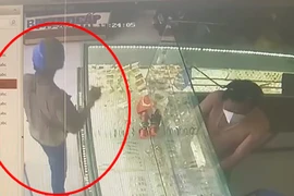 Lại giở chiêu vờ mua vàng rồi giật chạy ở vùng ven TP.HCM