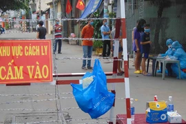 Tân Phú: Phong tỏa trụ sở UBND phường Hiệp Tân do 1 ca nghi nhiễm COVID