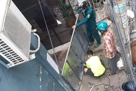Chính quyền thông tin về bức ảnh 'hàn bít con hẻm' đăng trên mạng