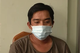 Thấy chủ quán cà phê ở Hóc Môn đeo nhiều vàng liền sát hại để cướp