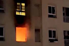 Cháy kèm tiếng nổ ở chung cư Tô Ký Tower nghi do phóng hỏa