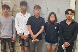 Ăn nhậu rồi mâu thuẫn với bàn kế, rút dao đâm chết người
