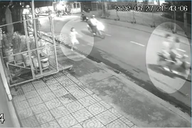 Hai thiếu niên cướp giật điện thoại của bé gái 10 tuổi ‘sa lưới’