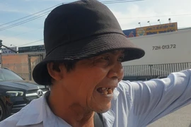 Bị lừa đổi vé số trúng giải, nạn nhân bí mật bám theo thủ phạm, báo công an