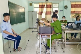 Công an TP.HCM ưu tiên cấp CCCD cho học sinh
