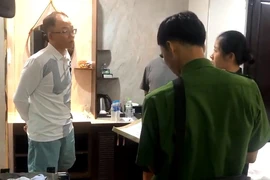 Phòng hình sự bắt băng người Hàn Quốc trộm vàng, kim cương… 2 tỉ đồng