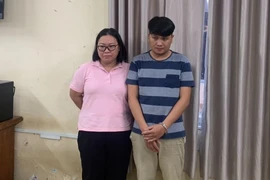 Bắt 2 nhân viên tín dụng ngân hàng cho khách vay lãi nặng 180%/năm