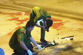 Người đàn ông bị nhiều tấm đá hoa cương đè chết ở Hóc Môn