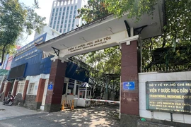 Bộ Công an khởi tố, khám xét Viện Trưởng Viện Y Dược học dân tộc TP.HCM