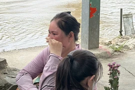 Vụ nam sinh nghi rơi kênh Xáng khi câu cá: Nỗi đau xé lòng của người mẹ nghèo