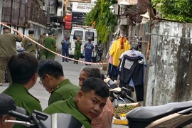 Công an điều tra vụ phát hiện thi thể trẻ sơ sinh trong thùng carton ở phường Trung Mỹ Tây