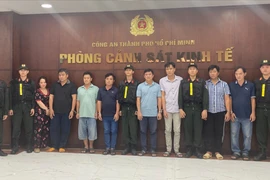 Nhóm làm xăng A95 giả tại cây xăng khai gì?