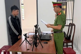 Đánh bạc qua mạng, người đàn ông bị bắt giam