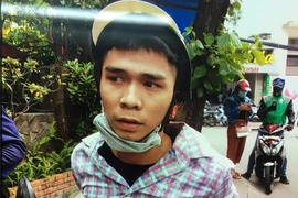 ‘Hiệp sĩ’ Tân Bình truy đuổi bắt gọn kẻ giật điện thoại