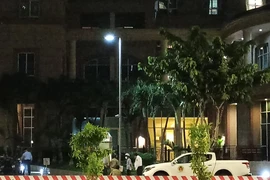 Bình Thạnh: Một người nước ngoài nghi rơi lầu chung cư thiệt mạng