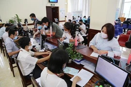Công khai tên cán bộ, công chức, viên chức làm chậm, muộn hồ sơ của dân