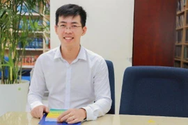 Vụ cởi áo ngực ở biển Cửa Lò: Xử phạt người tổ chức sự kiện là khiên cưỡng