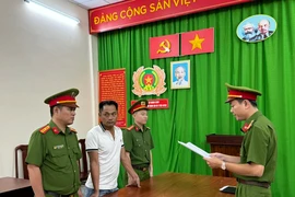 Đề nghị truy tố chủ cửa hàng xe máy Tân Tiến bán xe gian cho khách, chiếm đoạt 9,3 tỉ đồng