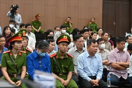 “Đạn bọc đường” trong vụ án Phúc Sơn