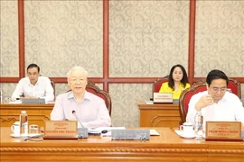 Bộ Chính trị đánh giá tình hình kinh tế xã hội 6 tháng đầu năm