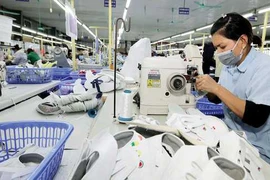 Chỉ số nhà quản trị mua hàng ASEAN lấp lửng giữa tăng trưởng và suy giảm