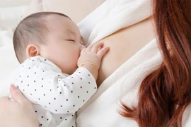 Bệnh viện Nhi Trung ương tư vấn cách chăm sóc trẻ mắc COVID-19