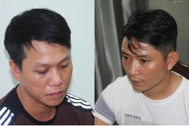 Hai người đàn ông dàn cảnh để cướp điện thoại