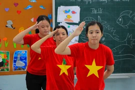 Cựu chiến binh Hoa Kỳ thăm nạn nhân chất độc da cam tại Đà Nẵng