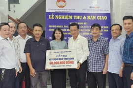 Tổng công ty Điện lực miền Trung tiếp tục xây dựng 70 căn nhà tình nghĩa