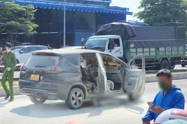 2 người tử vong cạnh ô tô bốc cháy có quan hệ tình cảm, nghi đang mâu thuẫn