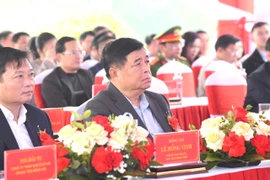 Phó Thủ tướng Nguyễn Chí Dũng dự khởi công nhà ở xã hội tại Quảng Trị