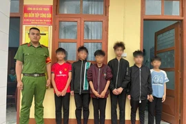 6 trẻ em liên quan vụ nhiều ô tô bị ném đá vỡ kính trên cao tốc