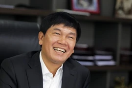 Vì sao ông chủ thép Hòa Phát khó quay trở lại tỉ phú USD?