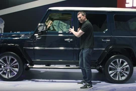 Xe hơi điện Trung Quốc 'nhái' y hệt Mercedes