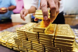 Giá vàng 'hồi hộp' chờ kết quả bầu cử Tổng thống Mỹ 