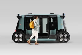 Gã khổng lồ thương mại điện tử Amazon ra mắt xe taxi tự lái