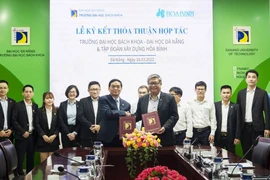 Tập đoàn Hòa Bình bắt tay với đại học Huế, đại học Đà Nẵng