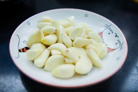 Những người này cần tránh xa tỏi